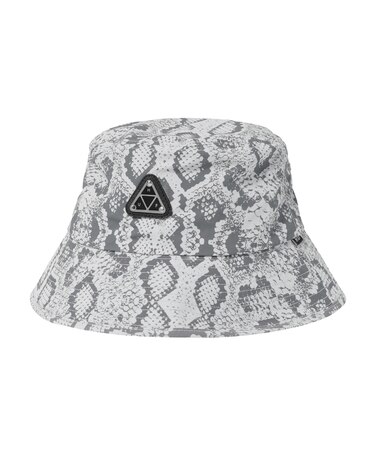 INSTINCT BUCKET HAT