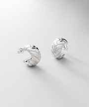 シルバー ブリックモチーフ フープピアス