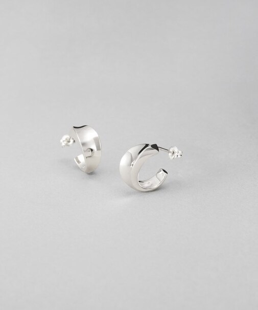 シルバー フローツイストピアス