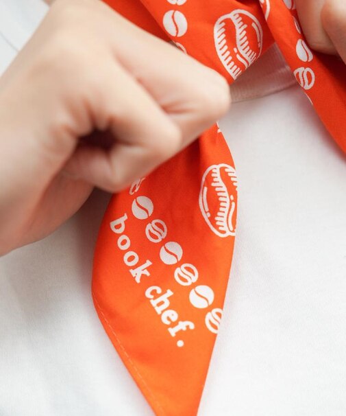 【bookchef．】Barista’s Paisley Bandana