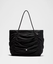 ルーシュ トートバッグ 24L