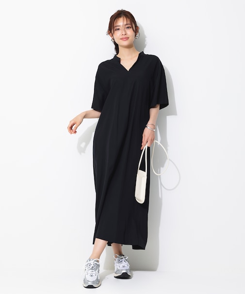 バックデザイン ワンピース