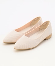 フォルムフィット ポインテッド パンプス