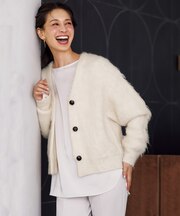 アルパカシャギー Vネックカーディガン