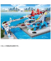 タカラトミー　コースがのび～る！2WAYにぎやか高速どうろ 2WAYﾆｷﾞﾔｶｺｳｿｸﾄﾞｳﾛ