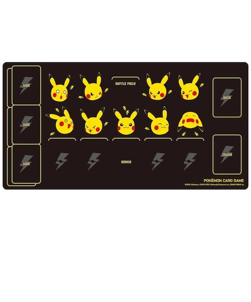 ポケモン　カードゲーム ラバープレイマット ピカチュウとかみなり ﾎﾟｹｶﾗﾊﾞｰPﾏｯﾄﾋﾟｶﾁｭｳﾄｶ