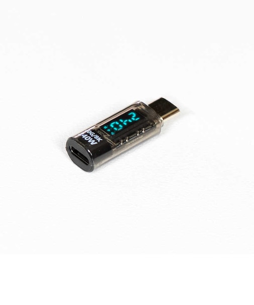 フリーダム　Type-C変換アダプター ストレート(オス-メス) デジタルディスプレイ搭載 USB4対応 PD240W FUHACCD111ST