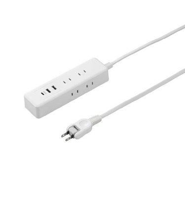 ヤザワ　USBタップ6個口PD20W2.5m 白 高出力PD対応 20W USBポート Type-A×2、Type-C×1 ［2.5m / 6個口 / スイッチ無 / 3ポート］ H49025PD20WH