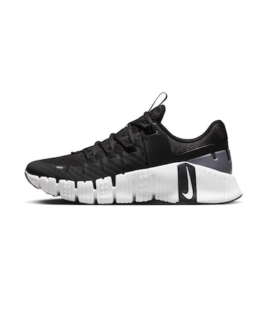 WDV3950　W FREE METCON 5　001BLACK/WHITE　668755-0001