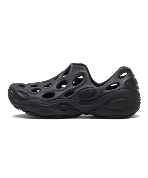 J006031 HYDRO NEXT GEN MOC TRIPLE BLACK 679341-0001