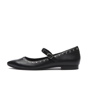 JE-1018A　STUDDED PUMPS　BLACK　685619-0001