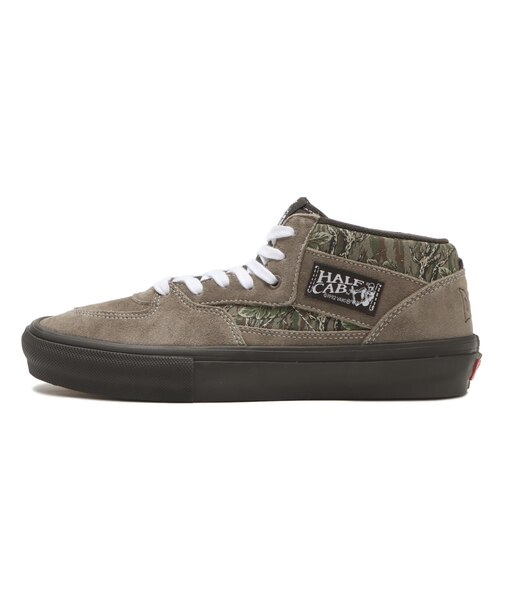 VN0A2Z34CMA Skate Half Cab Pedro Delfino 681899-0001