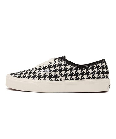 VN000BW5YB2 AUTHENTIC HOUNDSTOO WT/BK 689204-0001