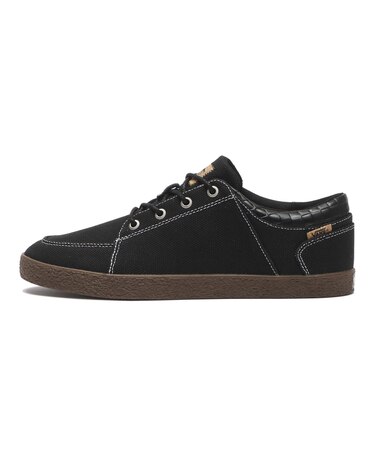 V3770 CVS STRIDS BLACK/GUM 689039-0001