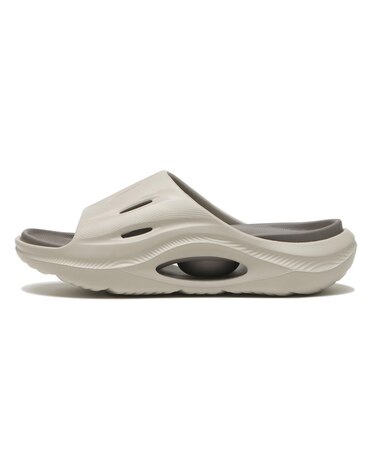 S4000　SLIDE SANDAL　BEIGE　688547-0002