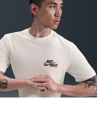 HV4138 M TEE JDI 121SMTWHT 700535-0001