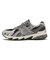 1203A734.003　GEL-SONOMA TR62　BLK/CMNT_GREY　700285-0001