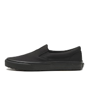 V98CF AC　SLIP ON　BLACK/BLACK　696078-0001
