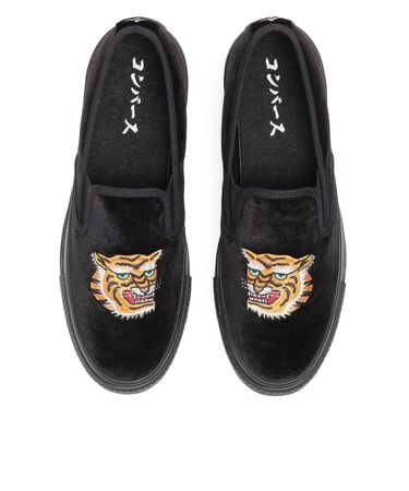 31317181 AS KUNGFU SLIP-ON BLACK 707159-0001