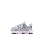 KIR2949　12-16 NIKE V5 RNR E (TD)　400AURA/MNPRTL　713005-0002