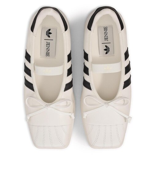 LB3786 SUPERSTAR SQ BALLET W OFFW/CORE/CORE 714869-0001