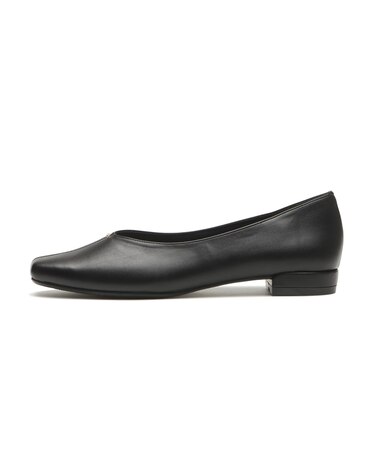 JE-2220　STUDS SQUARE PUMPS 2　BLACK　719991-0001