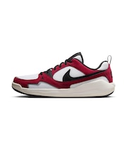 MHJ6777　JORDAN CMFT ERA　106WHT/BLK　695824-0002