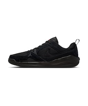 MHJ6777　JORDAN CMFT ERA　060BLK/BLK　695824-0006