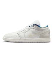 MIR7337　AIR JORDAN 1 LOW SE APLA　121SMTWHT/SAIL　712769-0001