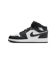 KFB9909　225-25AIR JORDAN 1 MID SE　001OFFNOR/BLK　704078-0001