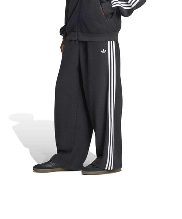 LC8153　U BOUCLE TP(SK)　BLACK　716506-0001