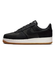 MIR0951　AIR FORCE 1 '07 LV8　002BLACK/BLACK　712724-0002