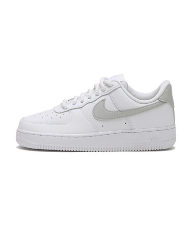 WIQ0134 W AIR FORCE 1 '07 101WHITE/WHITE 721558-0001