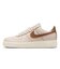 MIB8865　AIR FORCE 1 '07　221PRLWHT/LTBT　695812-0001