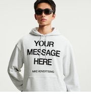 IO1649　M YMH GFX FLC HOODIE　051B HTHR/SFTY　716629-0002