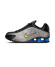MIO8134　SHOX R4　001BLACK/CANARY　712715-0001