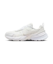 WHJ5269　W V2K RUN　100WHT/WHT　697724-0001
