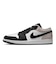 MIQ5490　AIR JORDAN 1 LOW SE　007BLACK/TEAM R　721538-0001