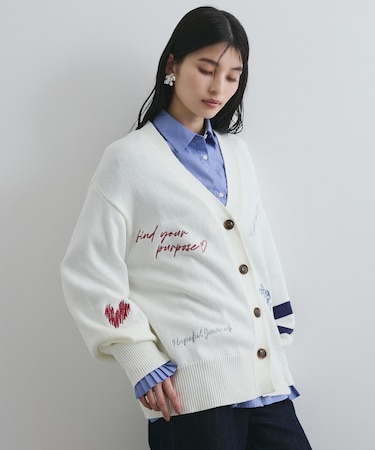 レタード刺繍ニットカーディガン