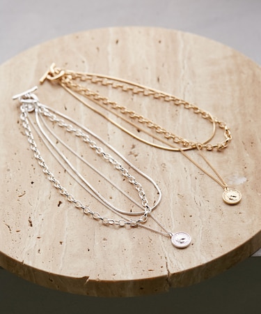 レイヤードコインネックレス