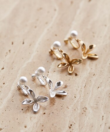 ゆれフラワーイヤリング