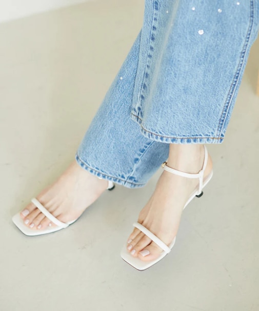 BACIC　ストラップヒールサンダル