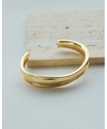 ニュアンスメタルバングル