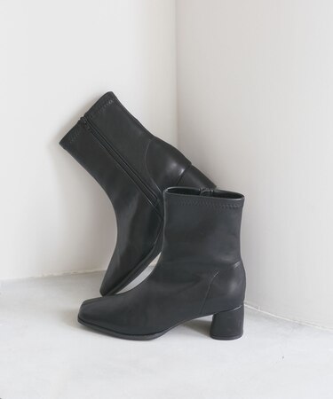 ストレッチヒールショートブーツ