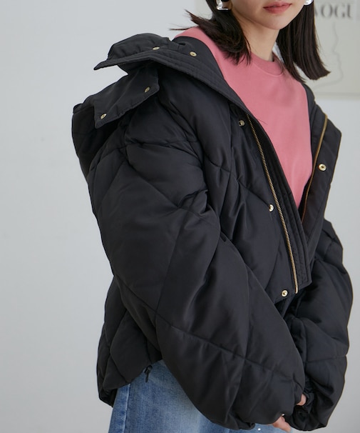 【WEB限定】ファイバーダウンダイヤキルトショートブルゾン