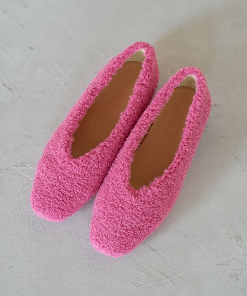 ボアフラットパンプス