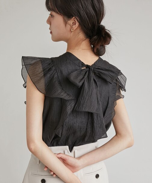 主役級！華やぎシアーシャイニーボウタイフリルブラウス【前後2WAY】【洗える】