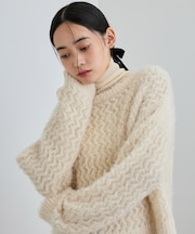 キラッと華やか！透かし柄シャギーニットプルオーバー