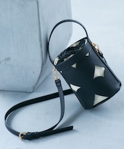 カットワーク2WAYバッグ