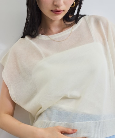 ドライタッチシアーニットトップス